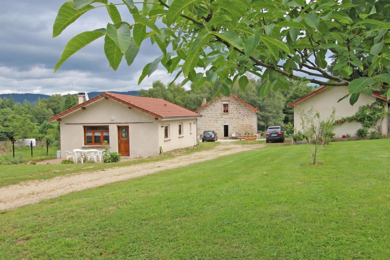 Au Bon Accueil Vila Peyrat-le-Château Exterior foto